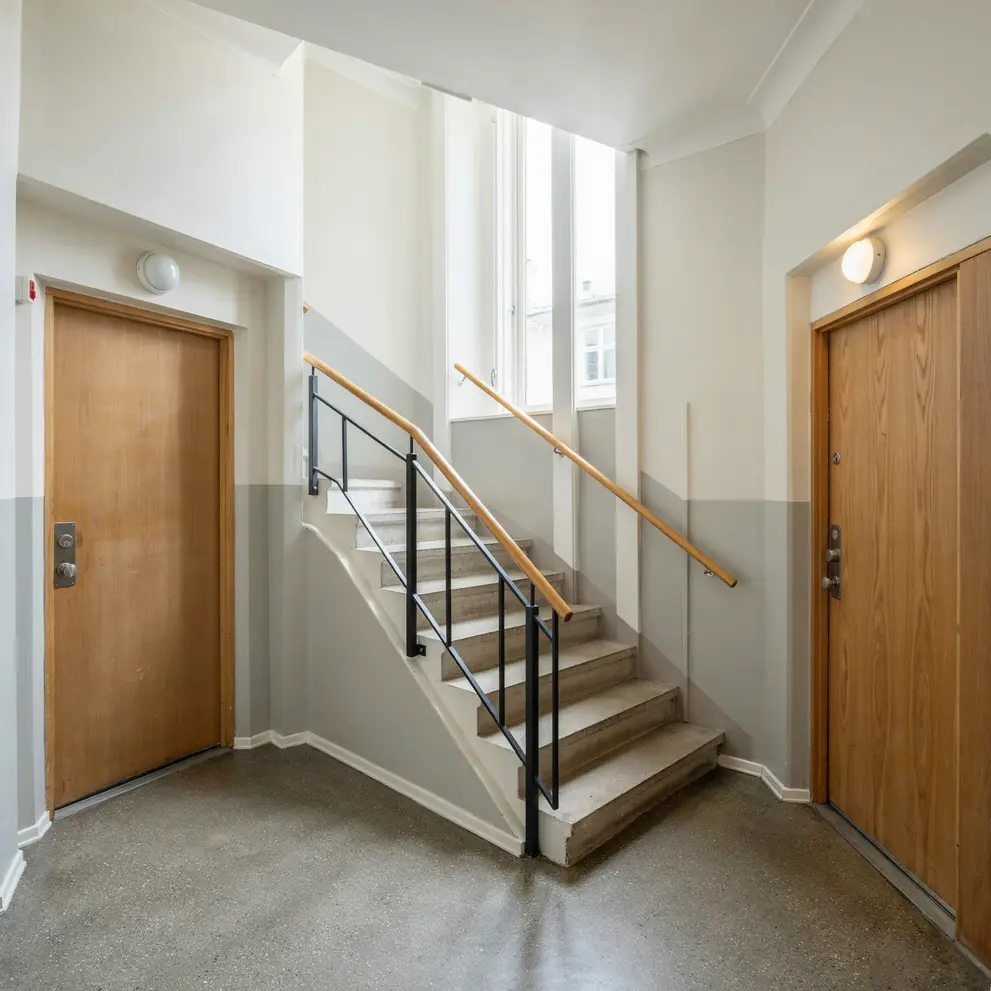 trapphusrenovering malning solna huvudsta stockholm